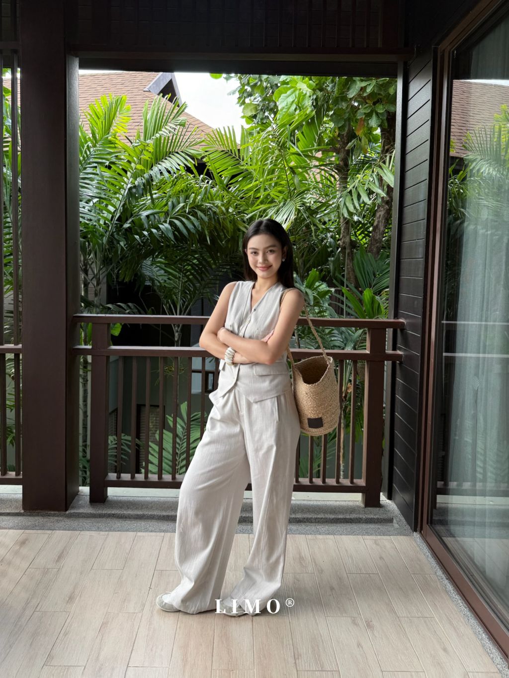 e01b9be0465cbe3052a3a4abb5f42134