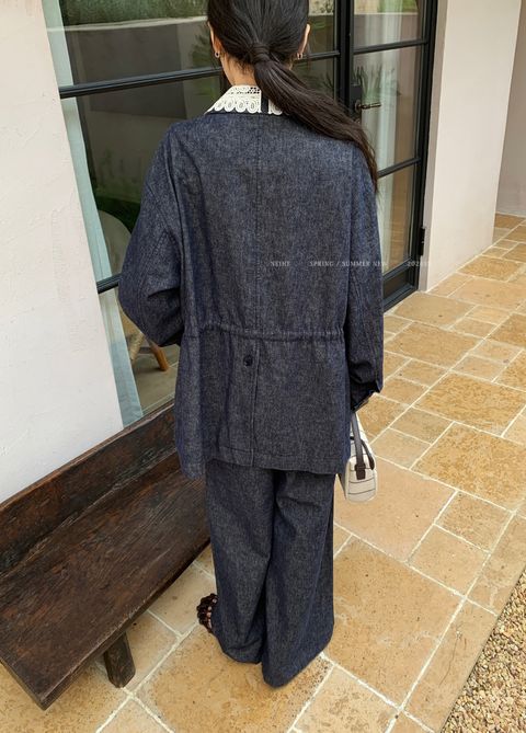 ed1e5db81d4d3d8f3a35b26d76f6a086