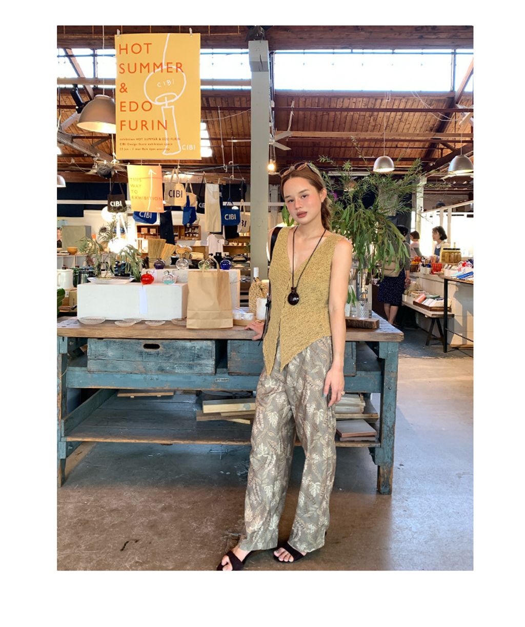 2E5CA2835AAC45A5B661FD509F495002_s267813_h896_w750