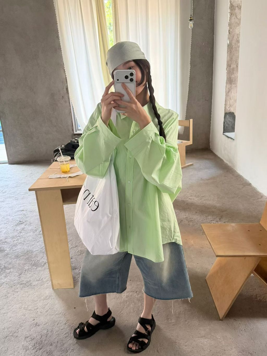 b617558d03f44a5b6d8104f2b8d81a80