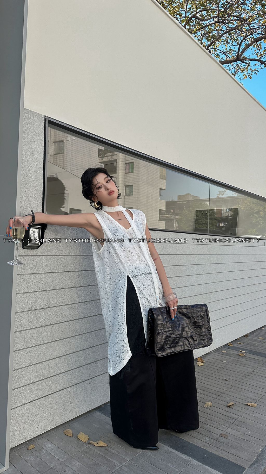 10be9594b81f40402908f1f5e573d589