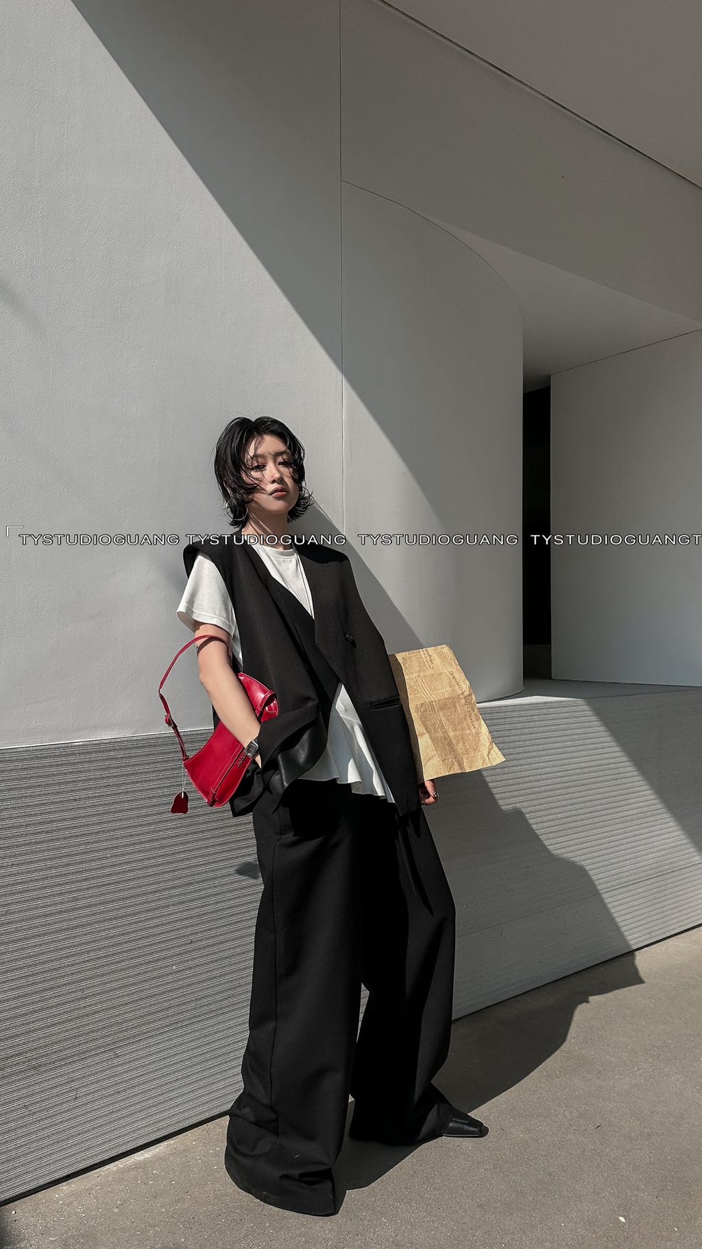 586f9f7718a8468febd4e92ce27d5546