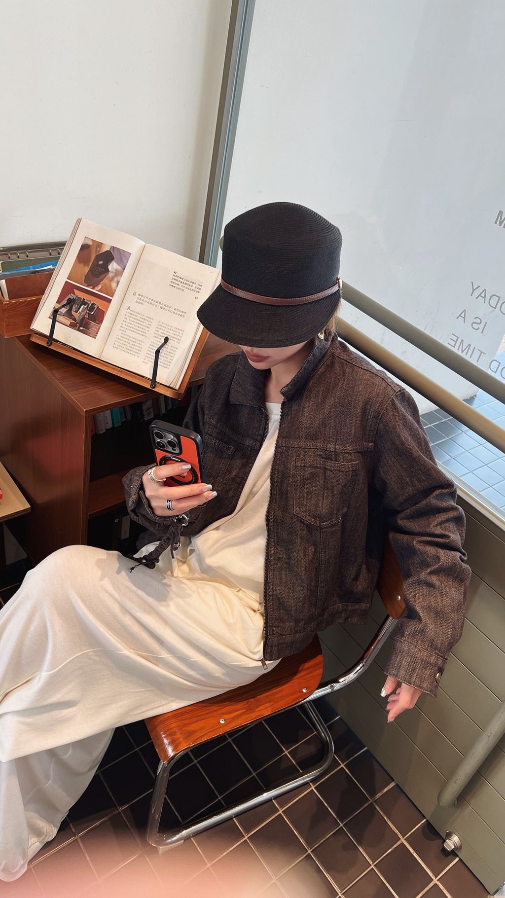 45068a8f47e424979efba262abaed952