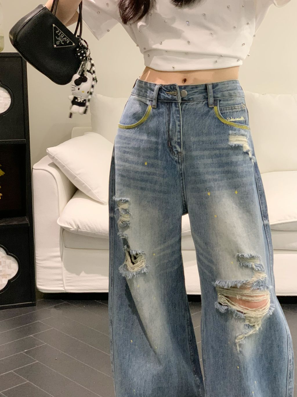 d79cf4d3c8d845a045f573ce80b4f78a