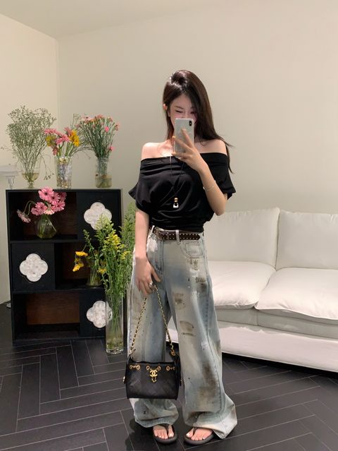 42d49df28ebf5a689d262d0e25b12702