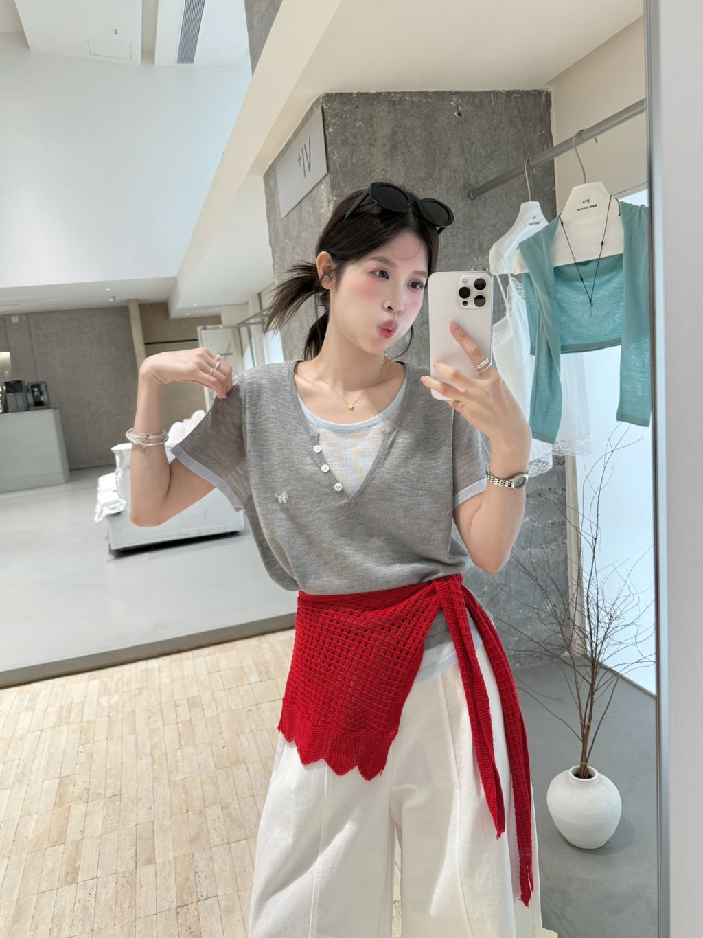 3704db2e6521639eea5d6341734c9555