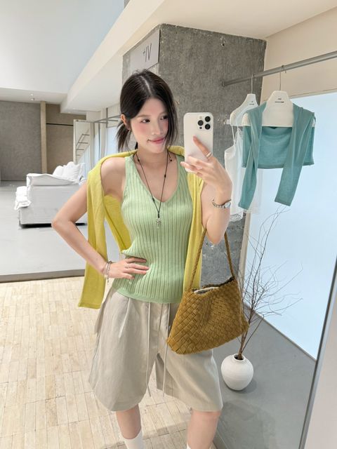 93766ac5782f873e437e821d0c7f4c09