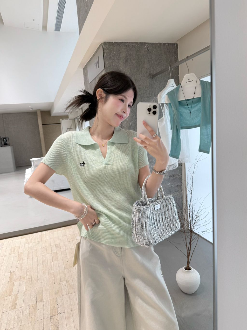 4815e74628e00809aa99271bdd873e23