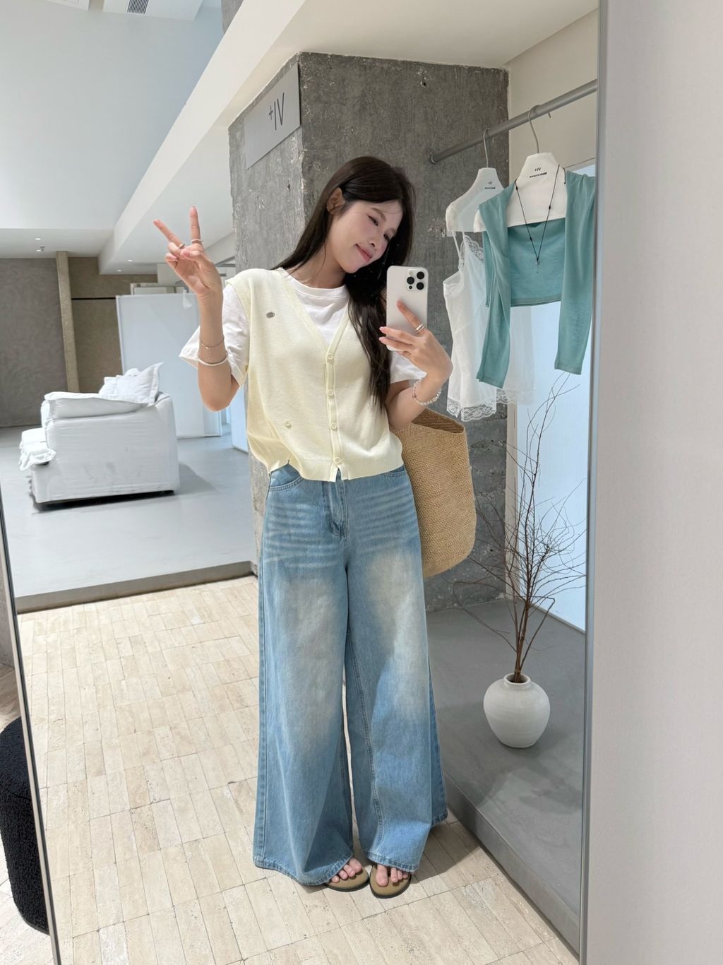 27e4d914d967b47535aff5827d184558