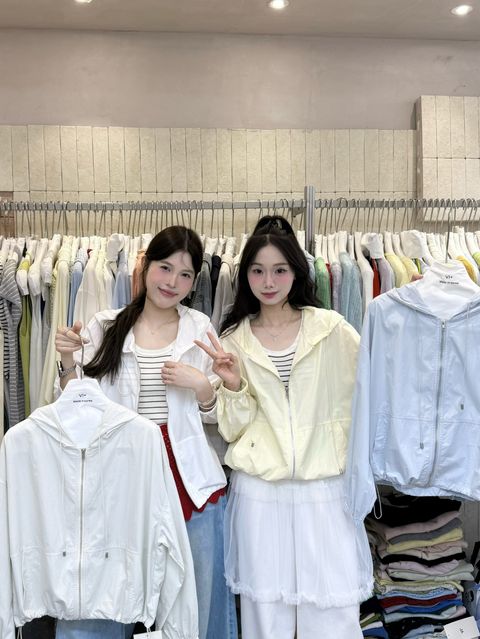 645dc4fcfa34e24473e59fa0921b28d2