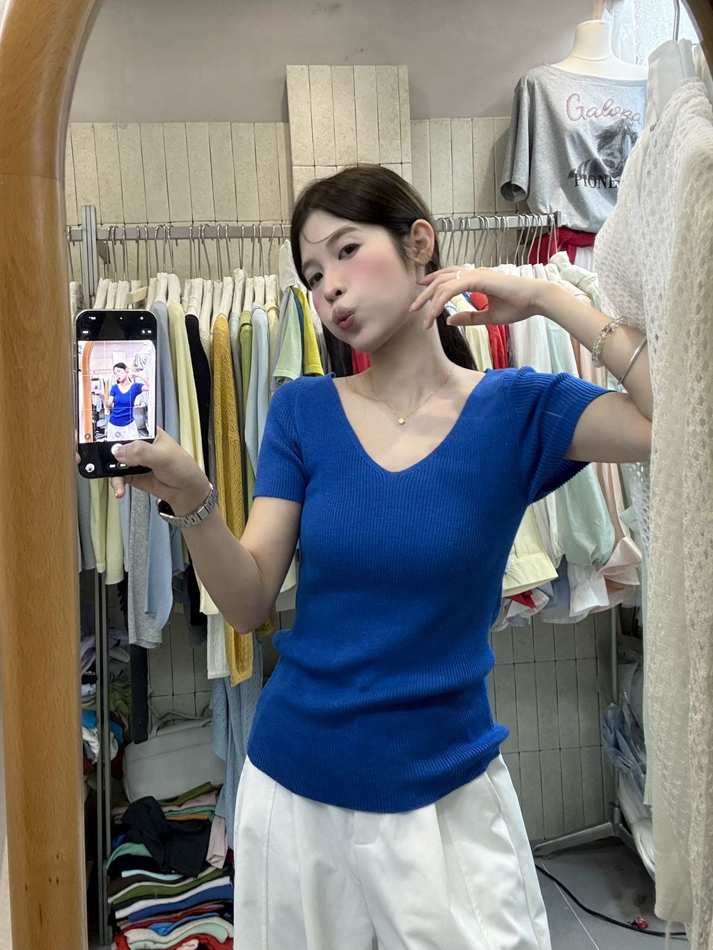 292084bcda21dc20f48ac99066d23eaf