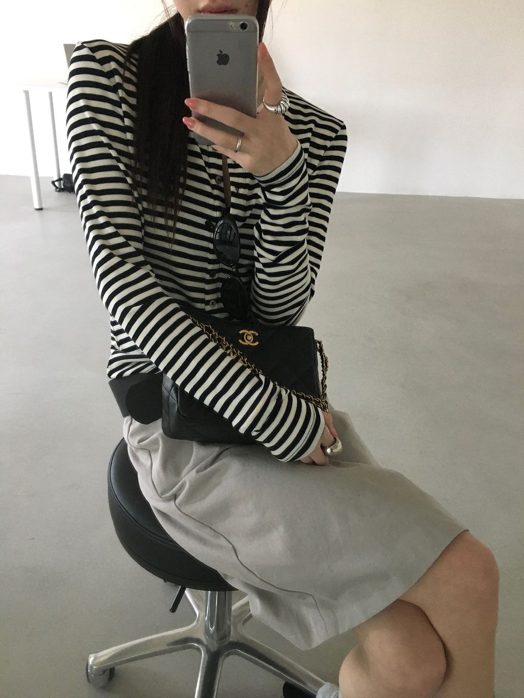 32c5bb3976934852b4c16e9a301ea17a