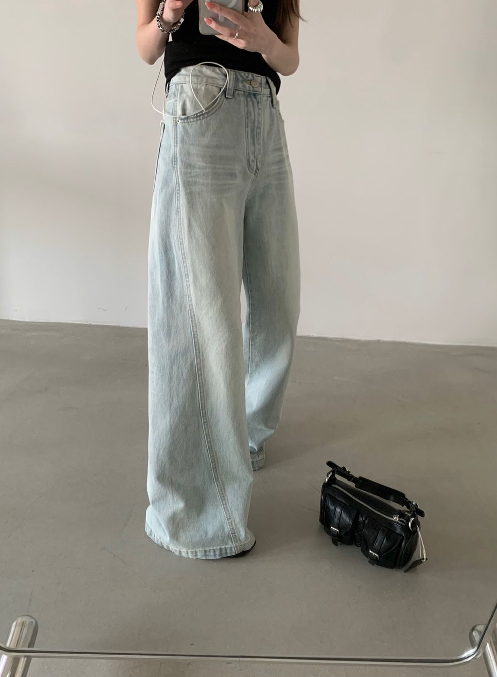 98f337acd1225959474925eb078db81d