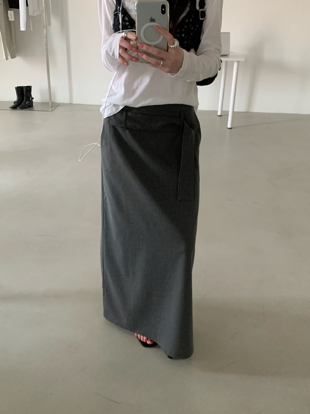 3b0782cd84677cfb713d84c563ed7898