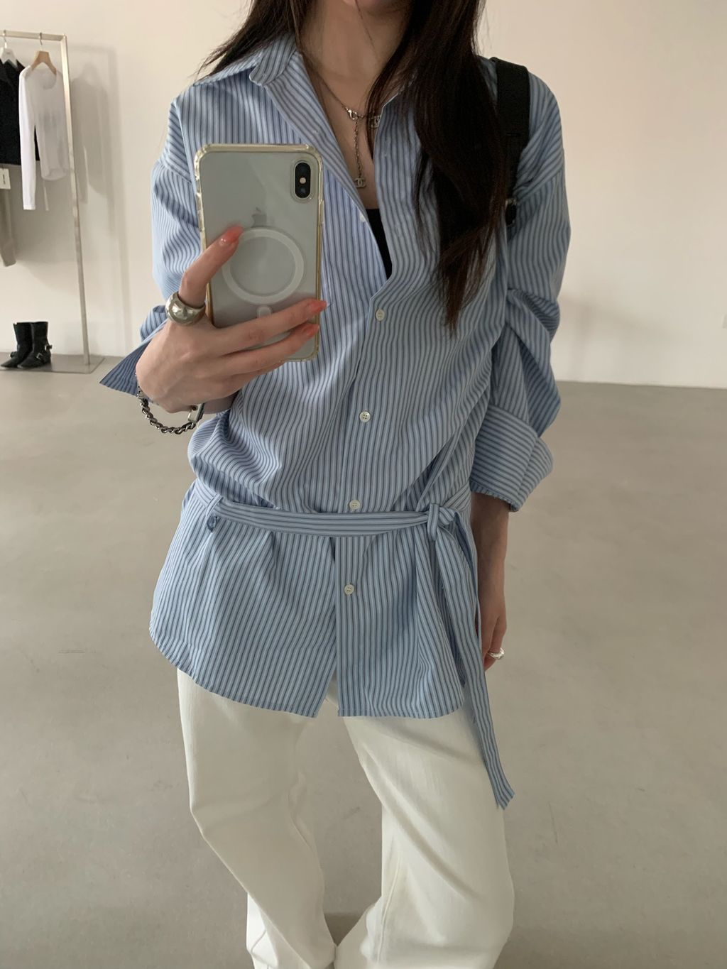 f05519d17e207b433f0f0a5c557e73f5