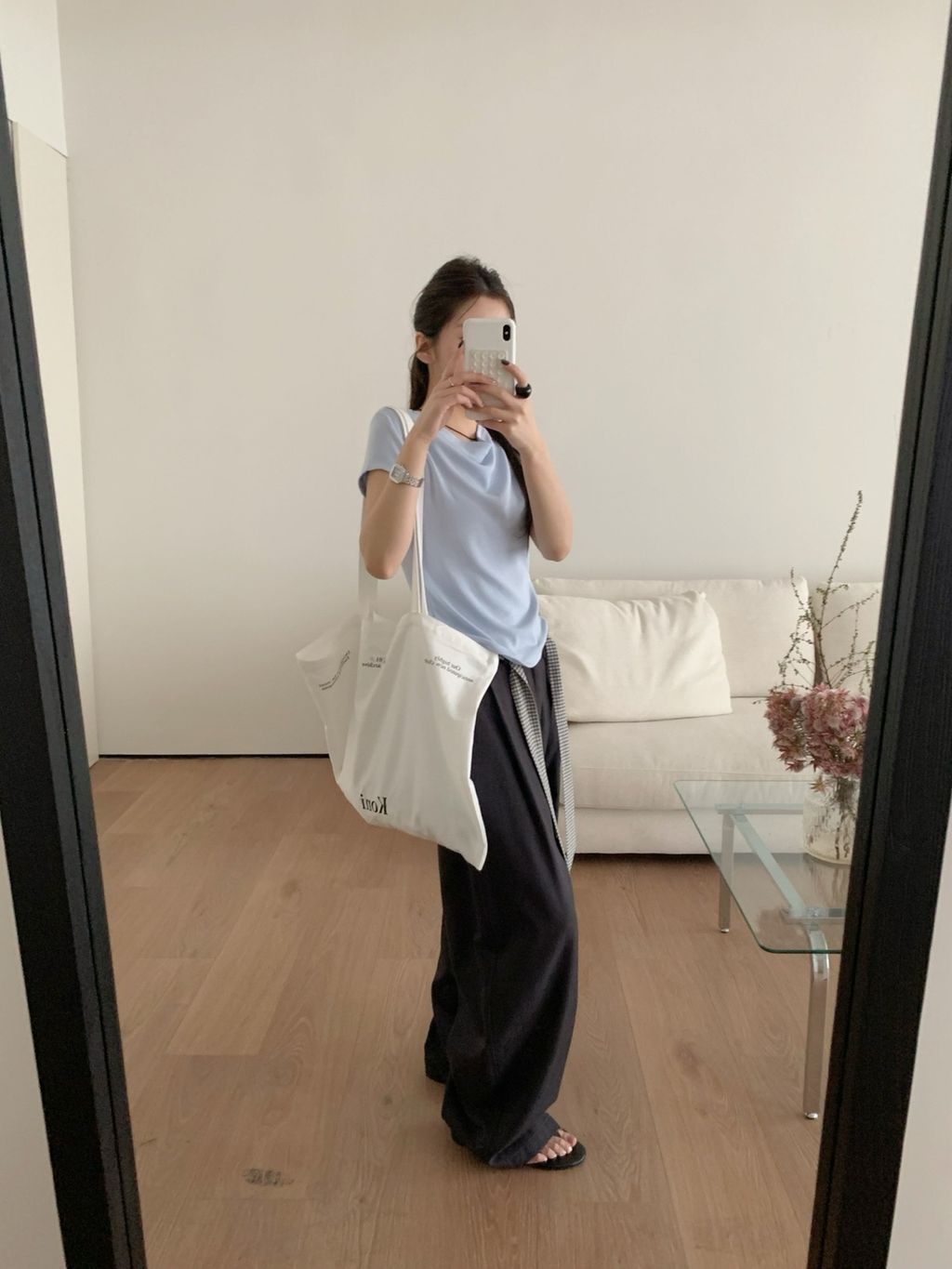 40d64b39bf99418de19b3086b1f05bdc