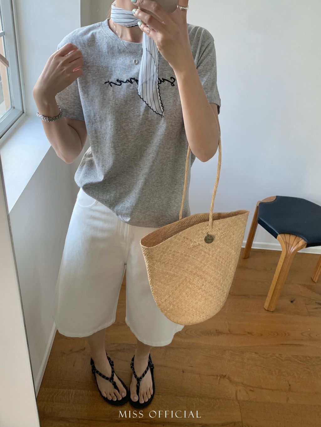 88ac038ef335cbb50ff326f8e438efc9