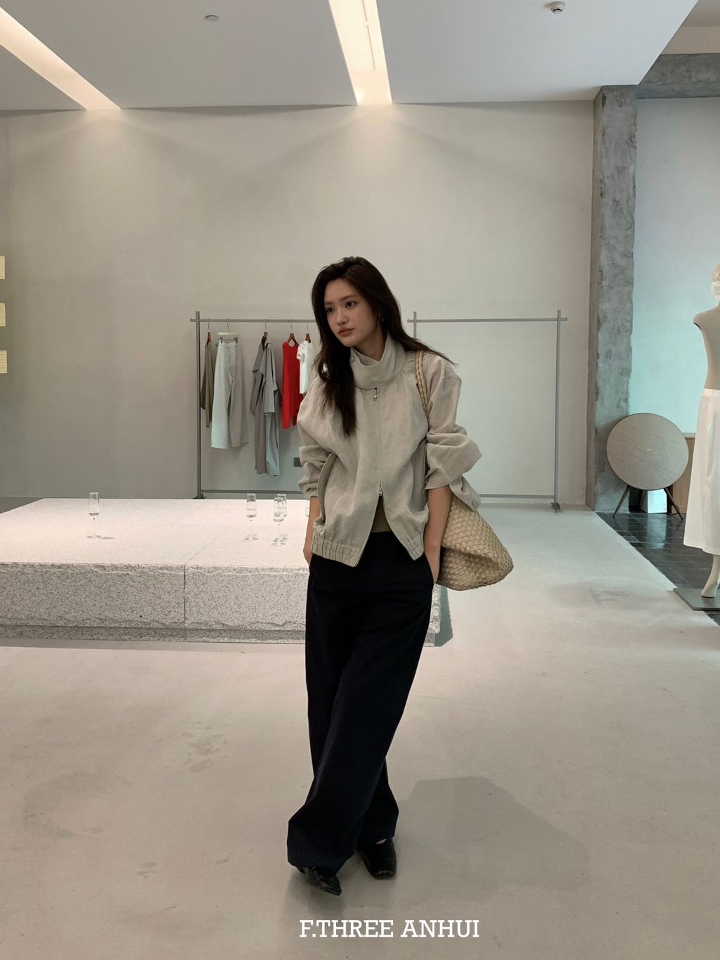 61e086bb0546f7933a5913d767170251