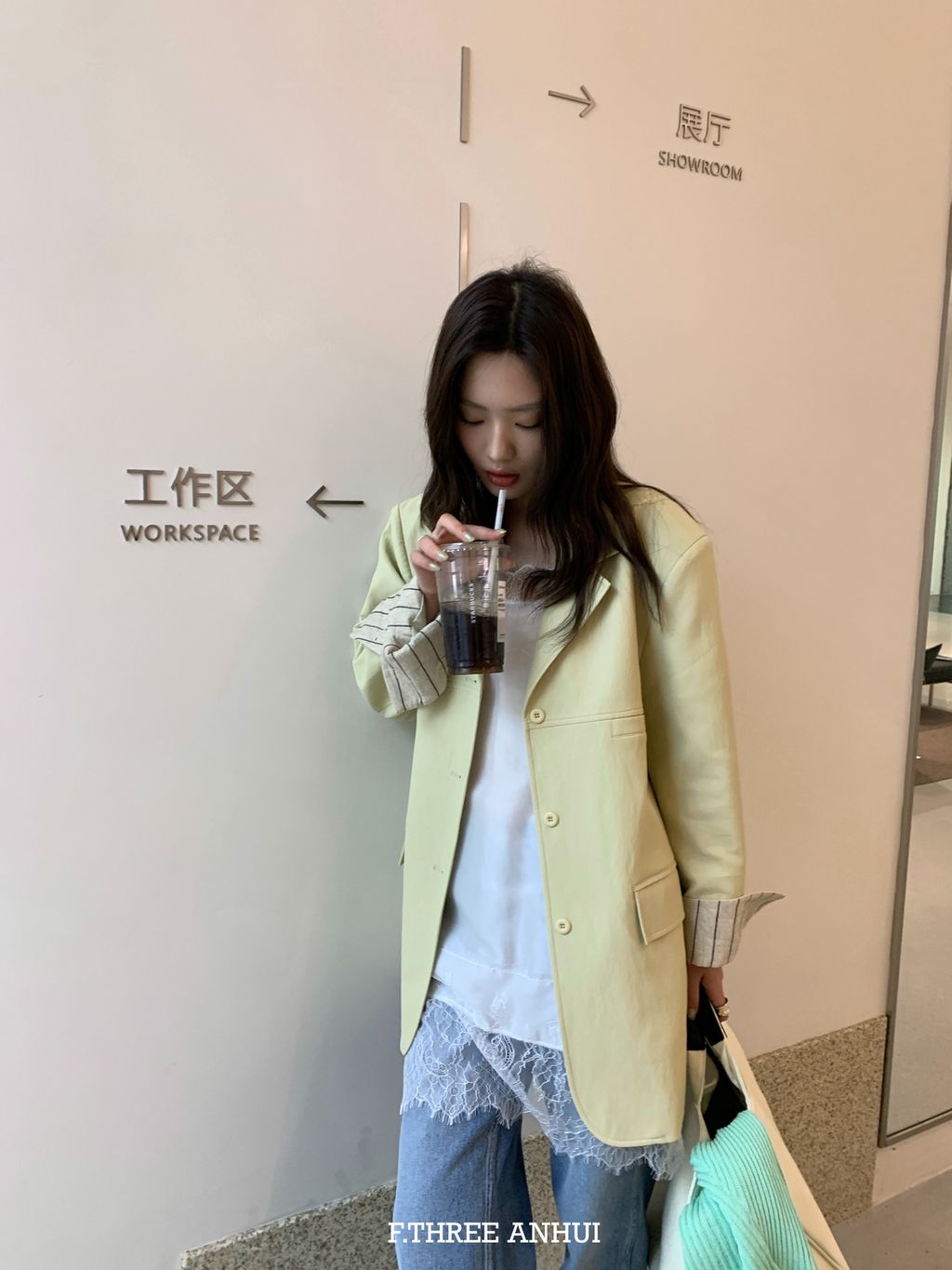 69c013920a7d1efc9033e70fbec70c3d