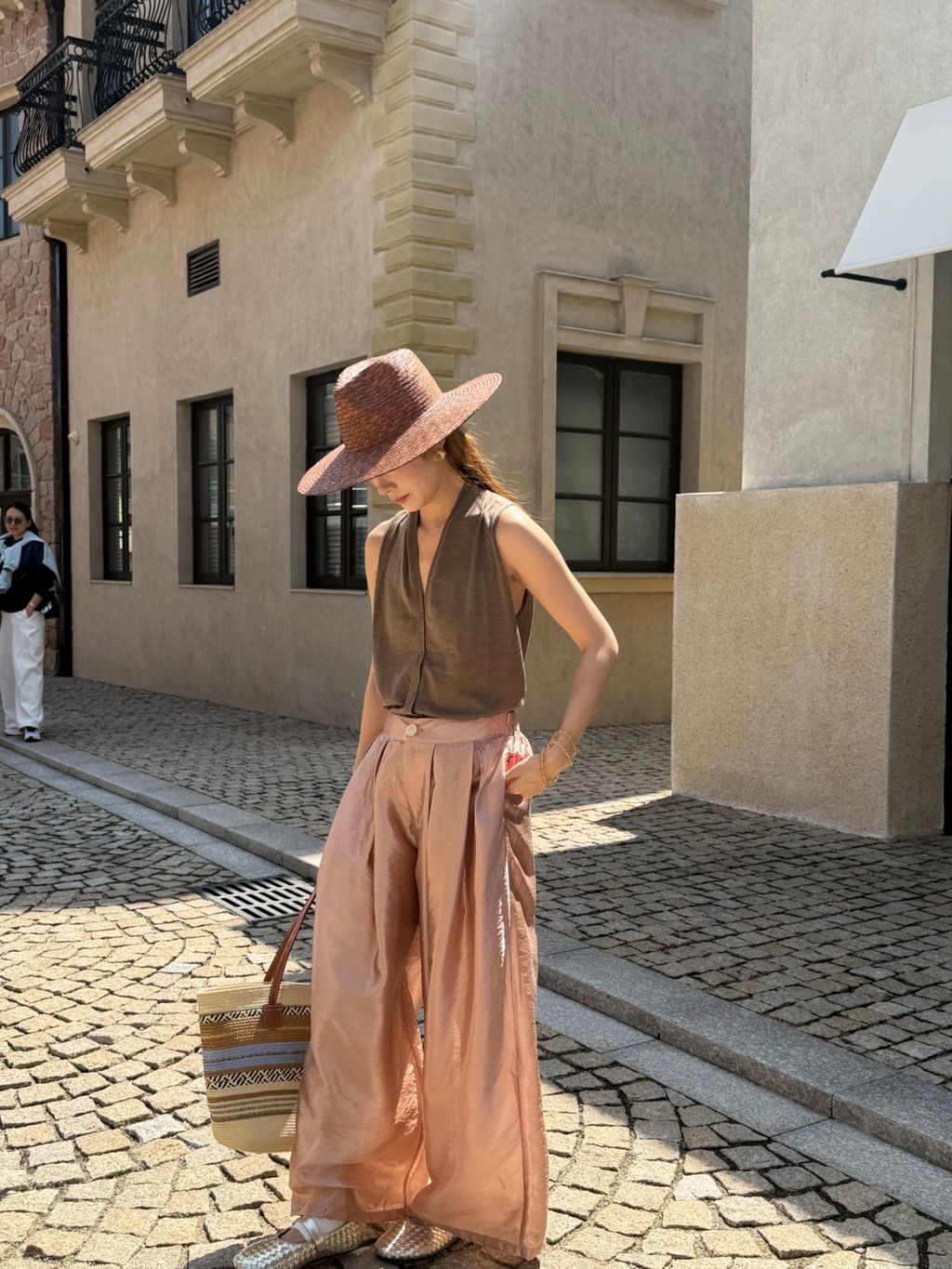 b2c4e3aa269ff1e49da3e8701a819935