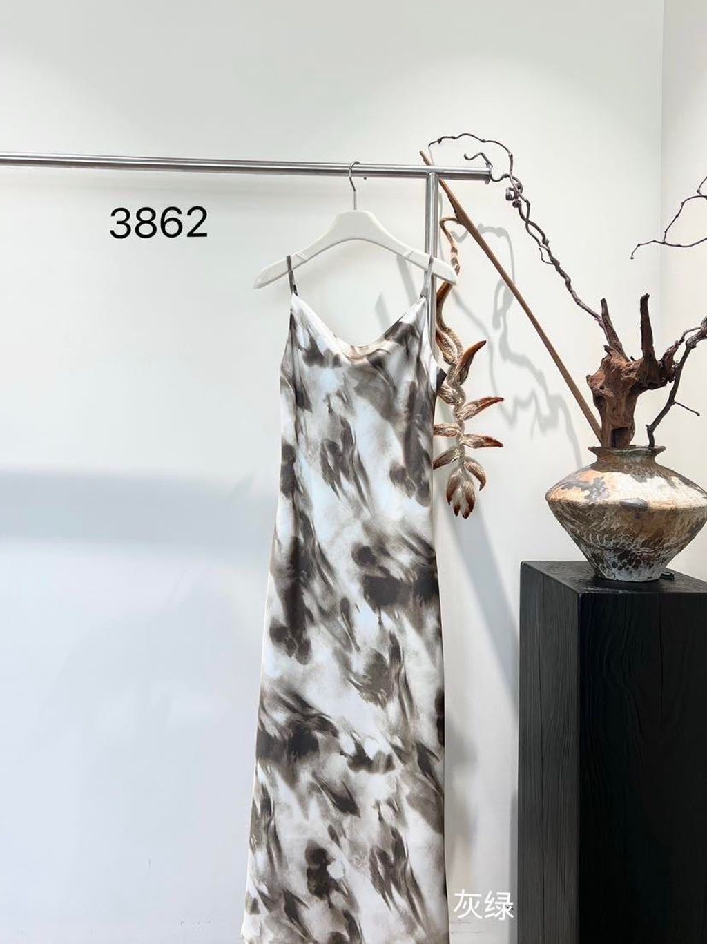 37bc162c4511ff537fa1d3a5936a4d25