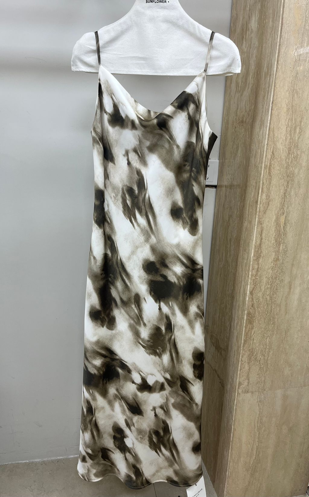 d210f1e561e142eb118dbad60bda4d3f