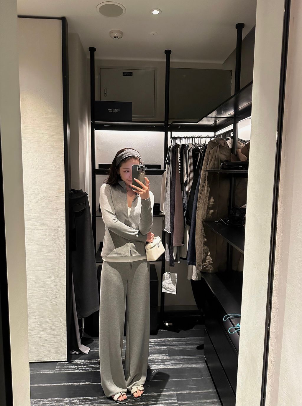 03f5c0fdd86cea31150c5f6eaf67070f