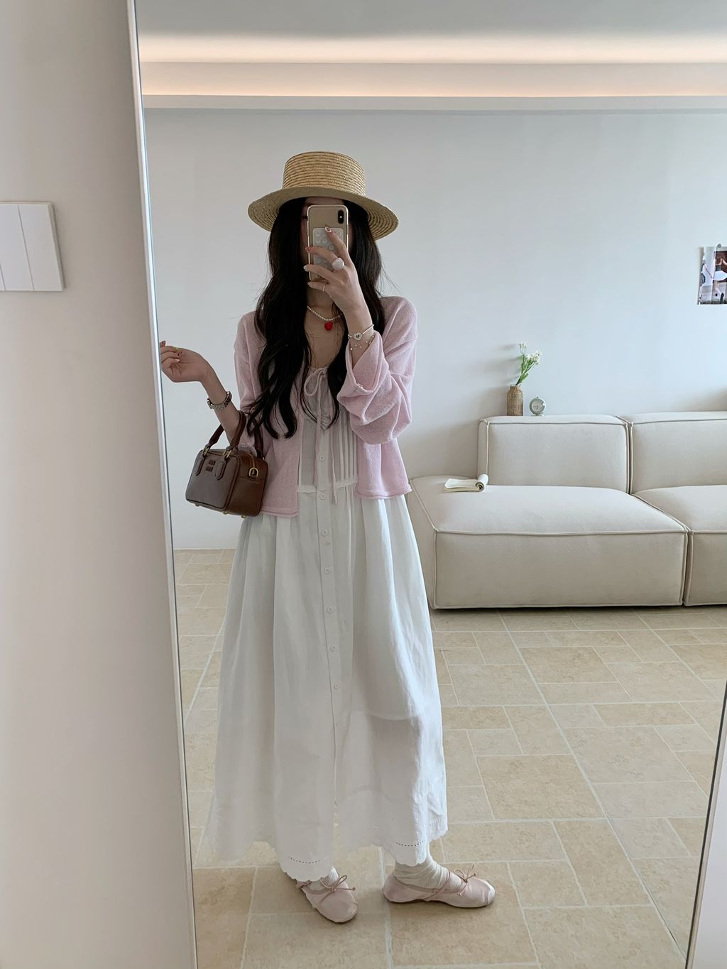 d8006e775c7446828fd0d5d8b9d29692