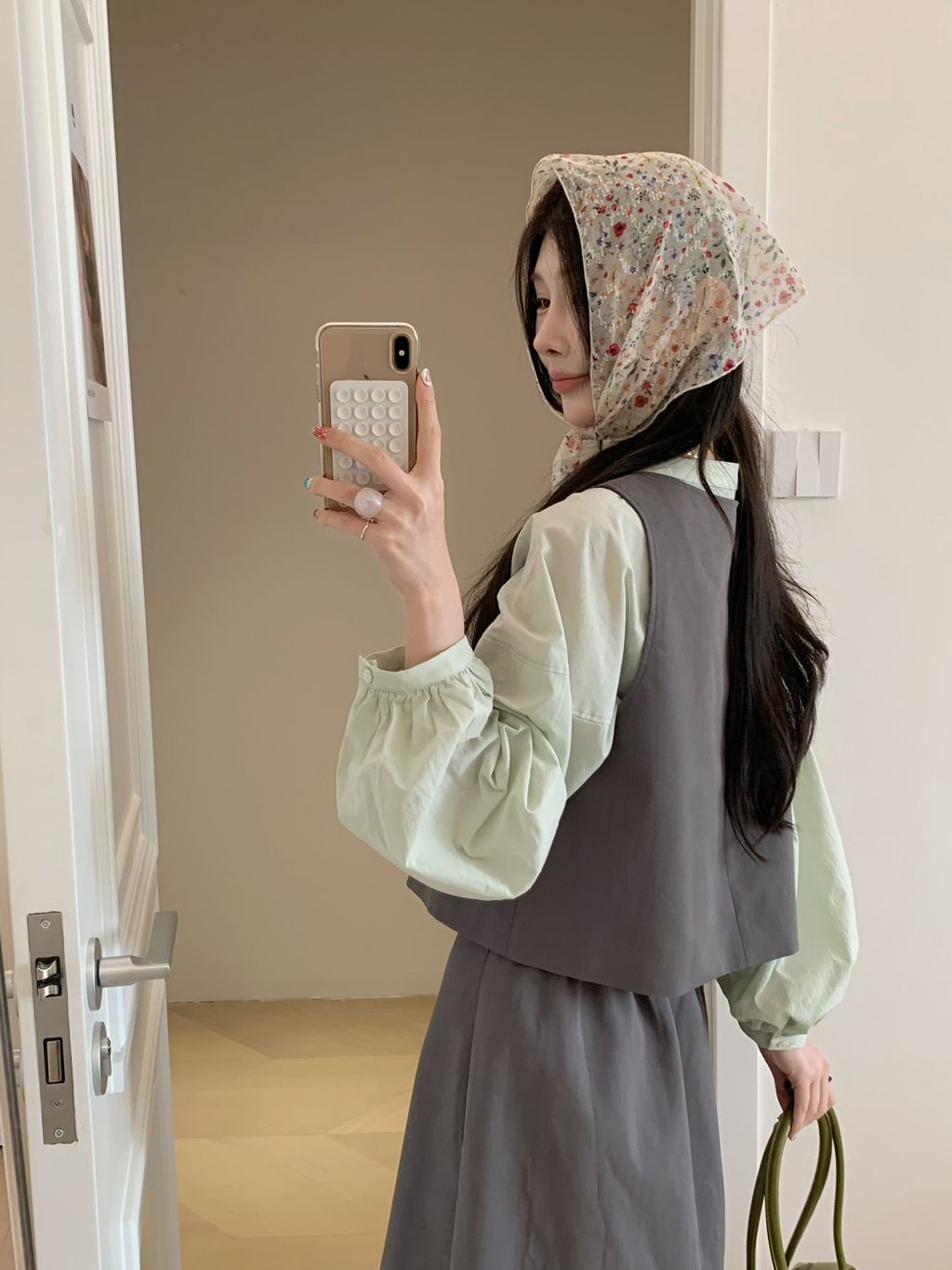 b09ba88d2533c34857dd8a46bbb5b461