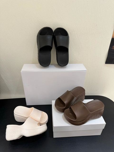 7454818b560595eb7e238d6fe98b521f