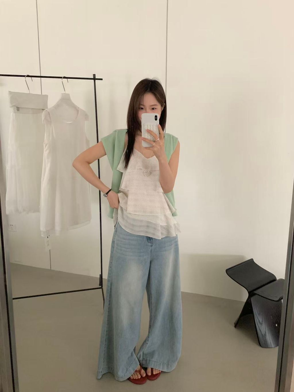 f8869c51143887d55e19b97442ee36d3