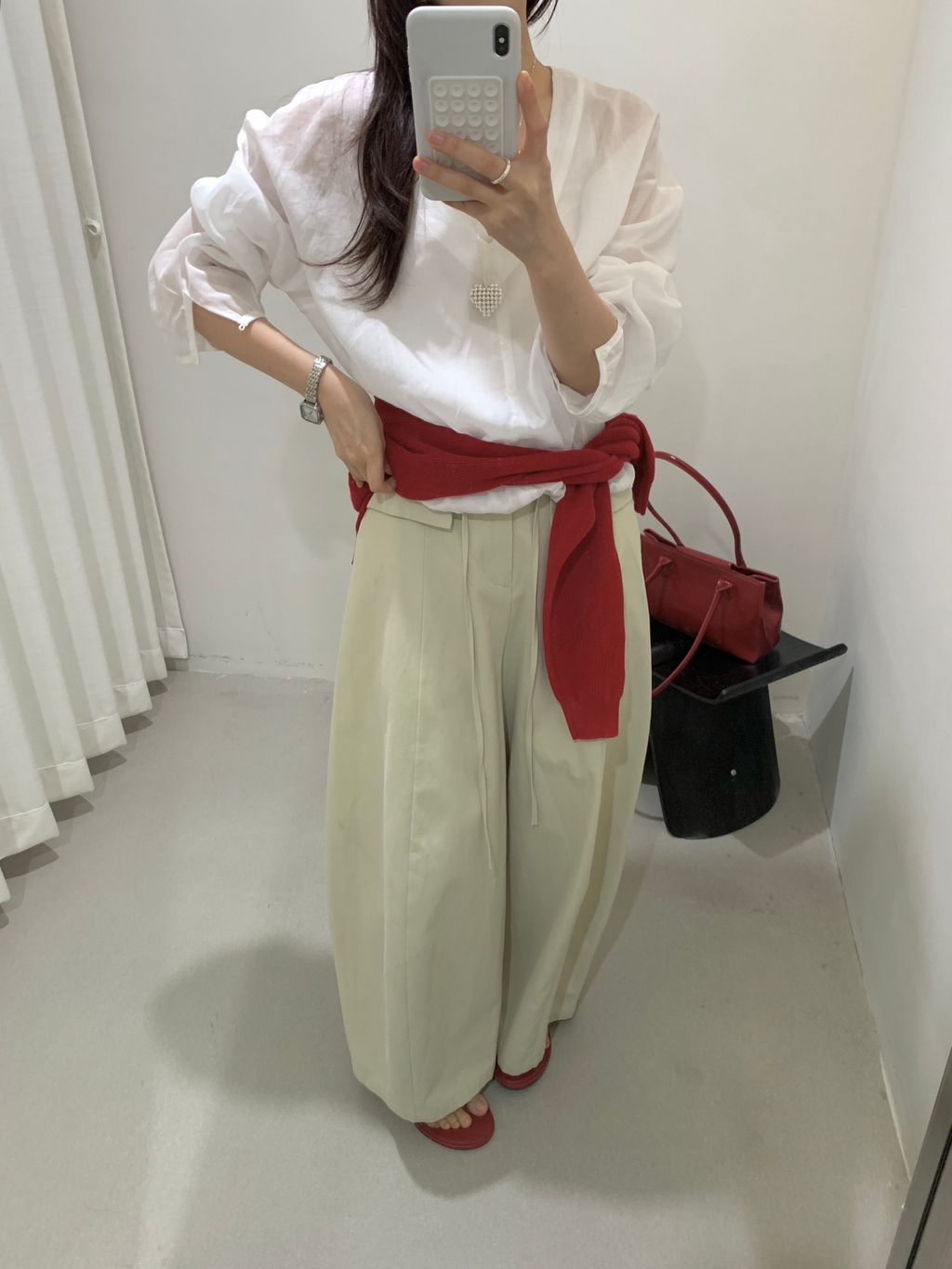 73e1f4ae2270e59b7f74344e27f35a28