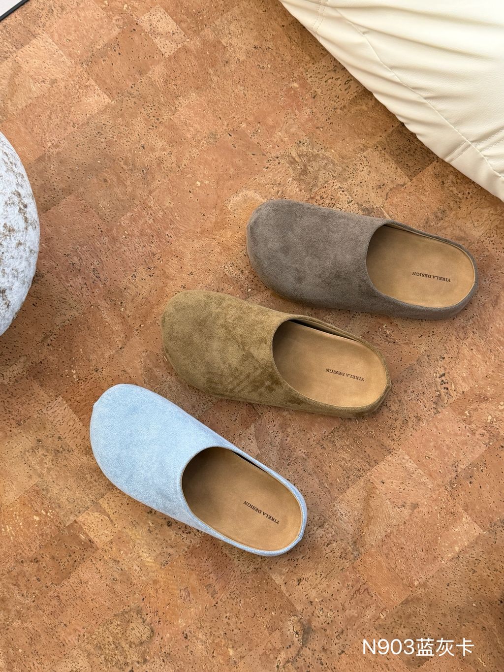 a7f071fde8d9cbe8a94f49d6d6cf581e