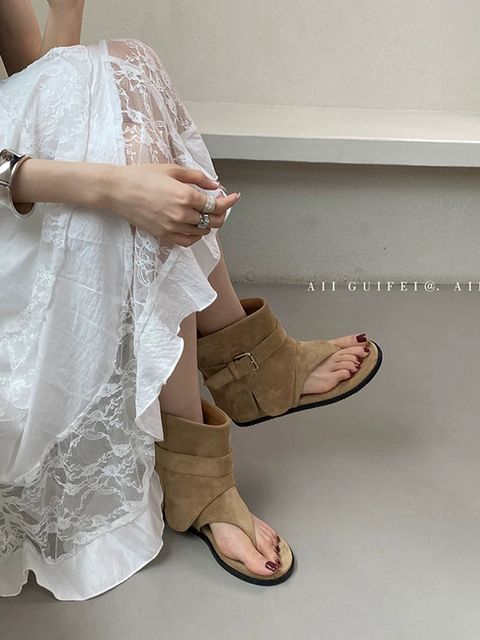 b1099b05a2c168d54f14aecbd7ffce4e