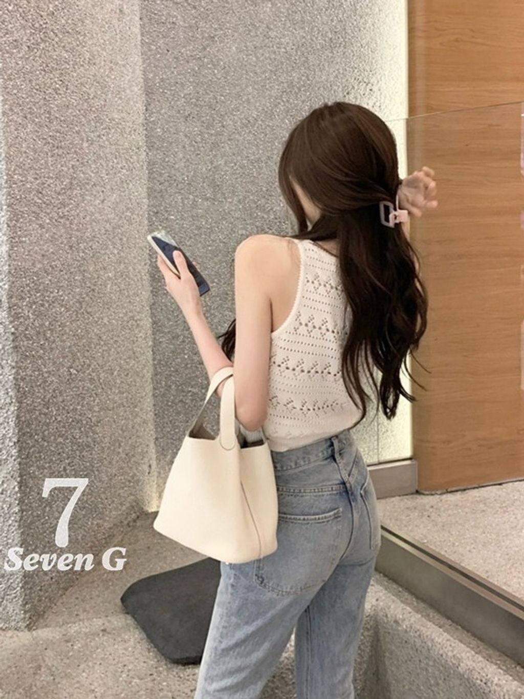 76039becd419638178295c34a8951b80