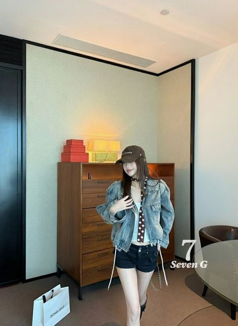 525904d6a3d69abcaeeeef76d01917de