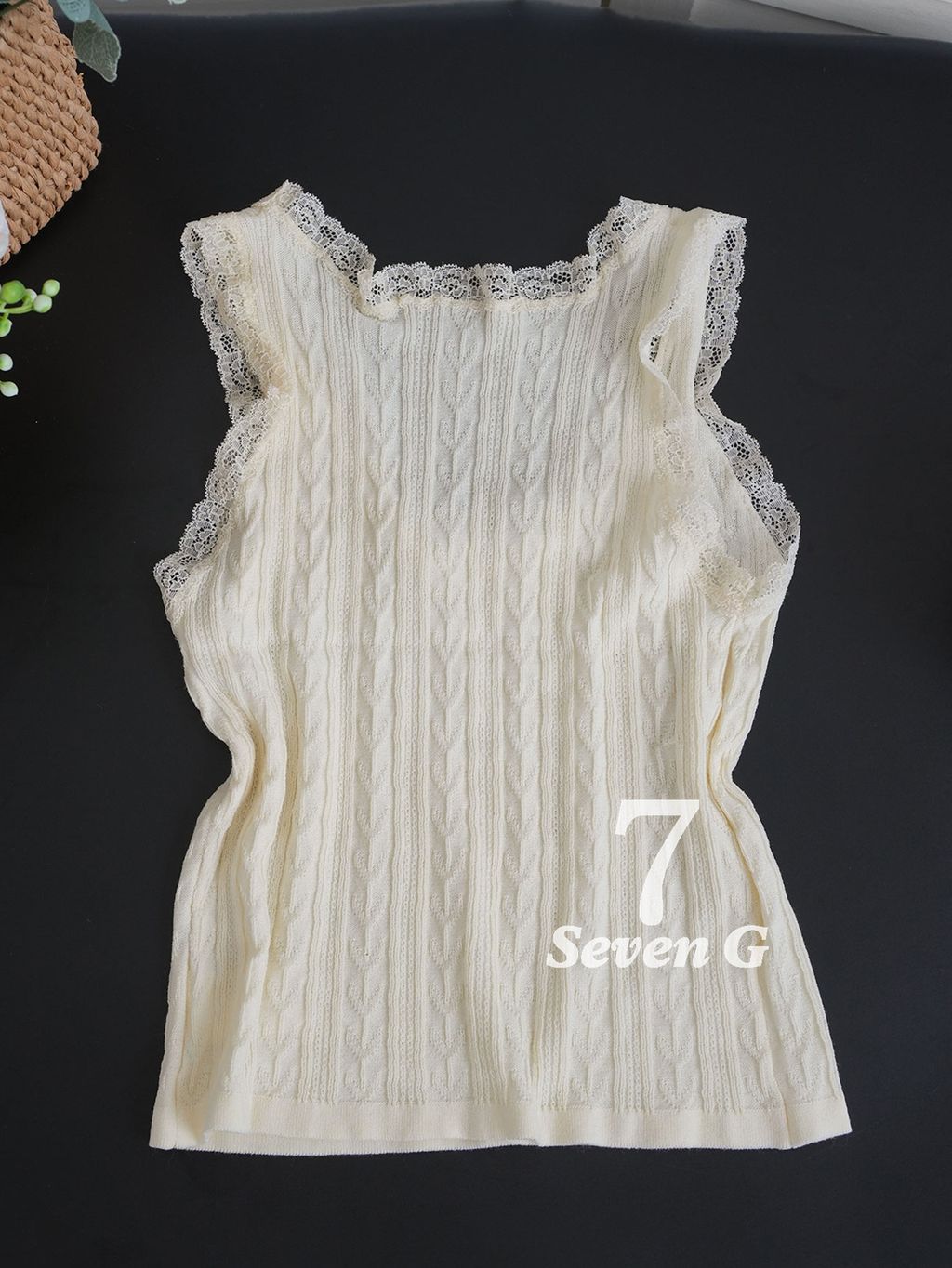 2be844325f5650b55427d336f0e3e13b