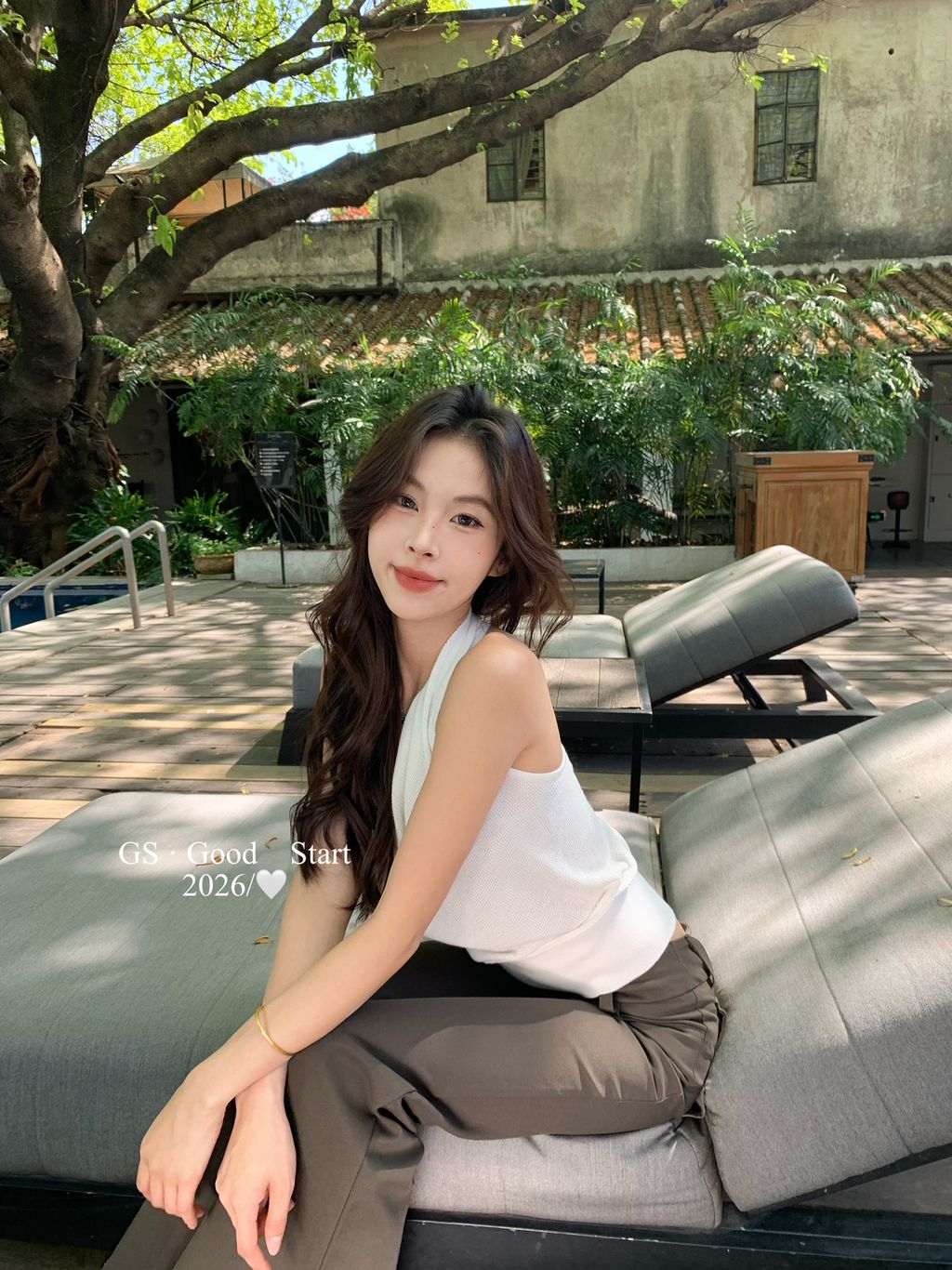 2d1fc9b0470460d2ac17a428930feae3