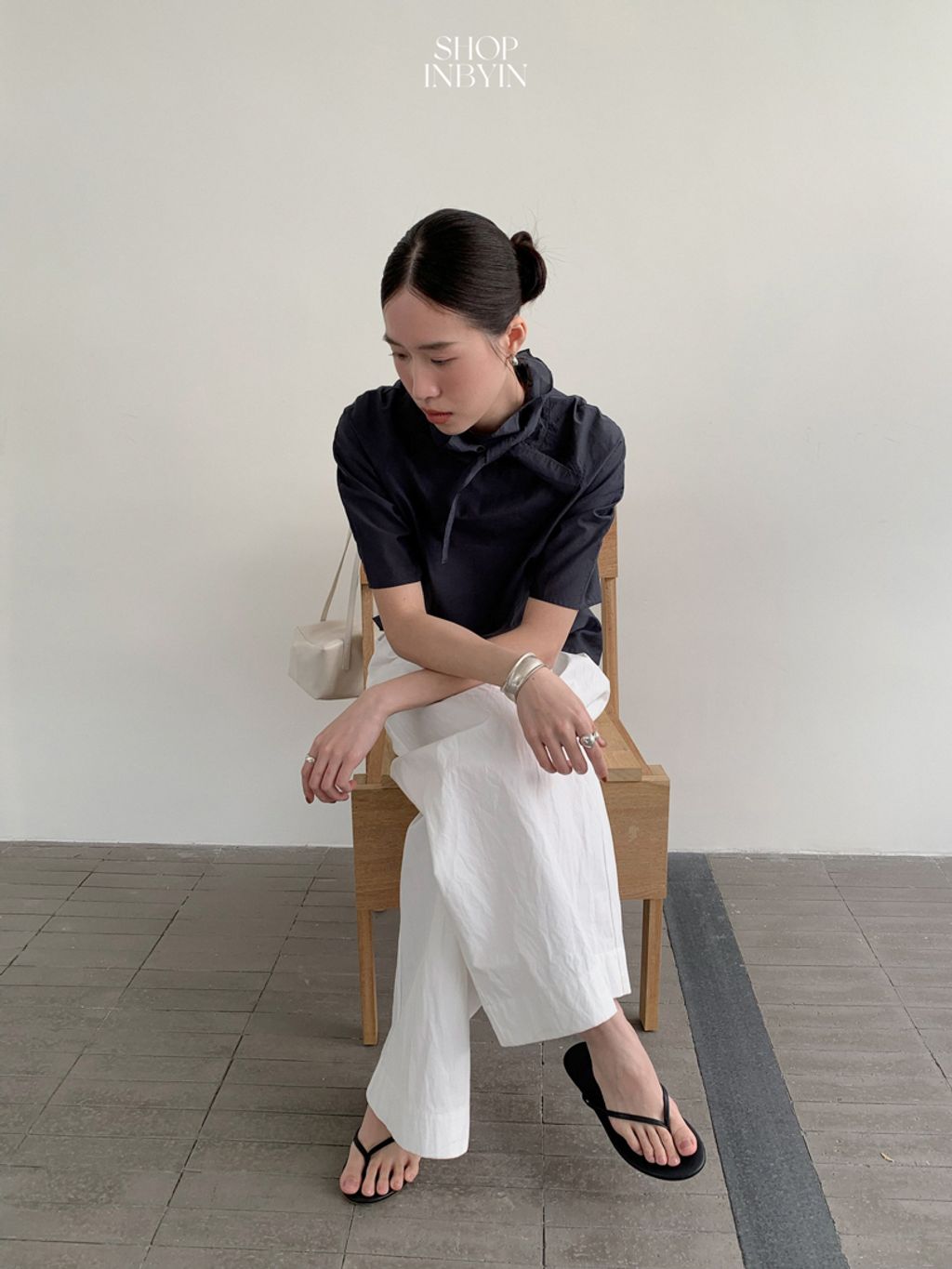 18808cda6270d6e1658f5dd0b95ed9d7