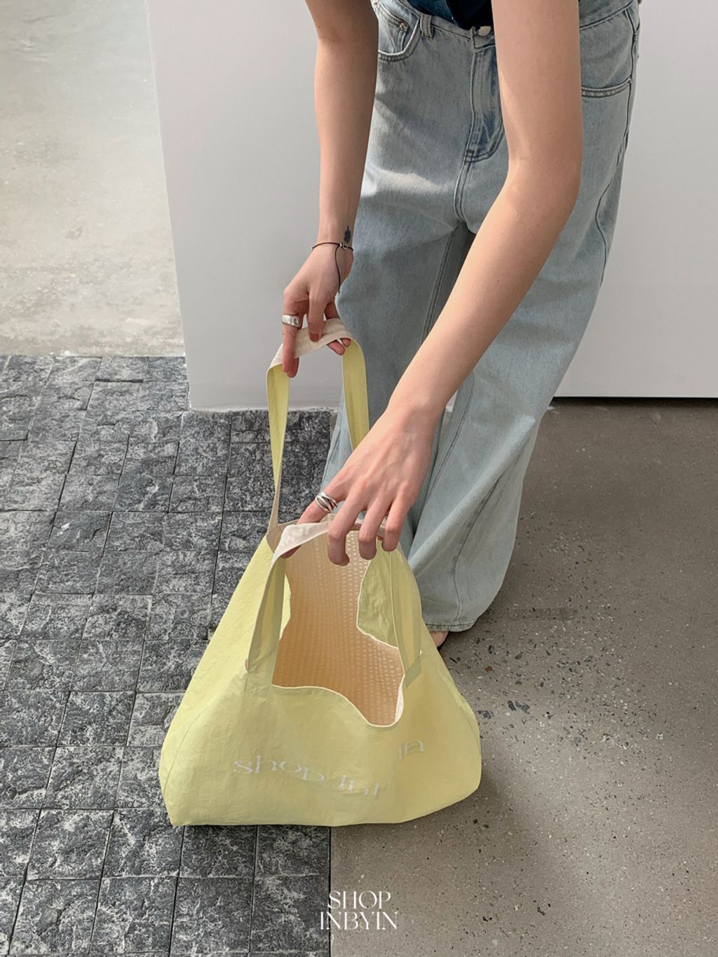 23f6b79c6da74115956a273d0ae36aca