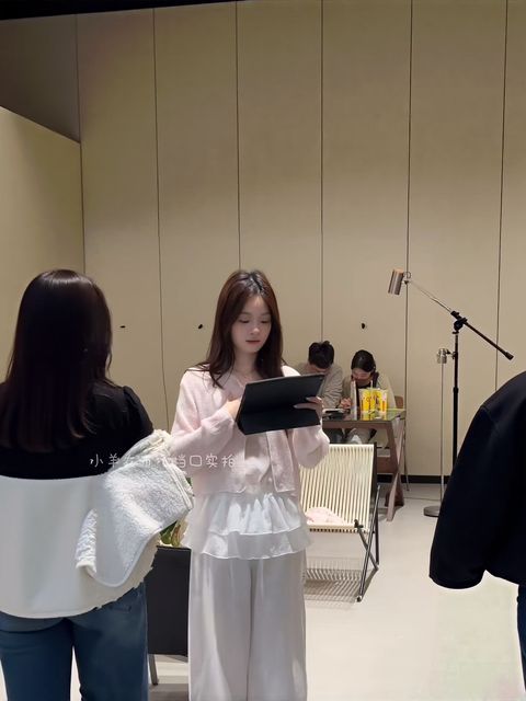 2b985d1a6aac39b684a4145b4ed946d2