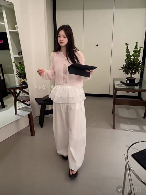 56a459697e62acd47b92e28a7443279c