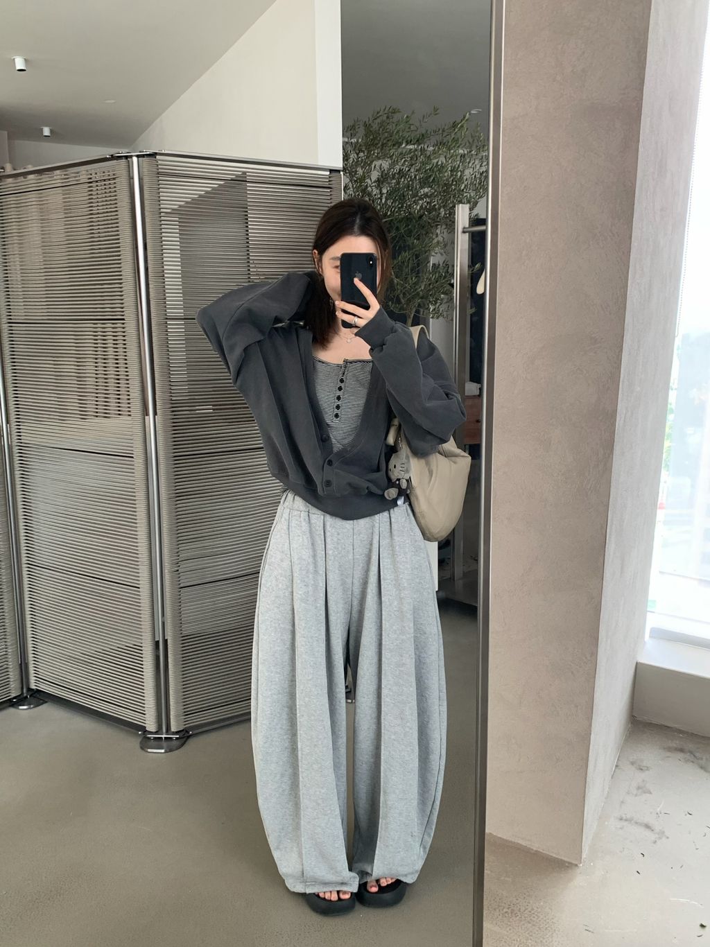 39a4f830c80e59e3f5aba062e0903107