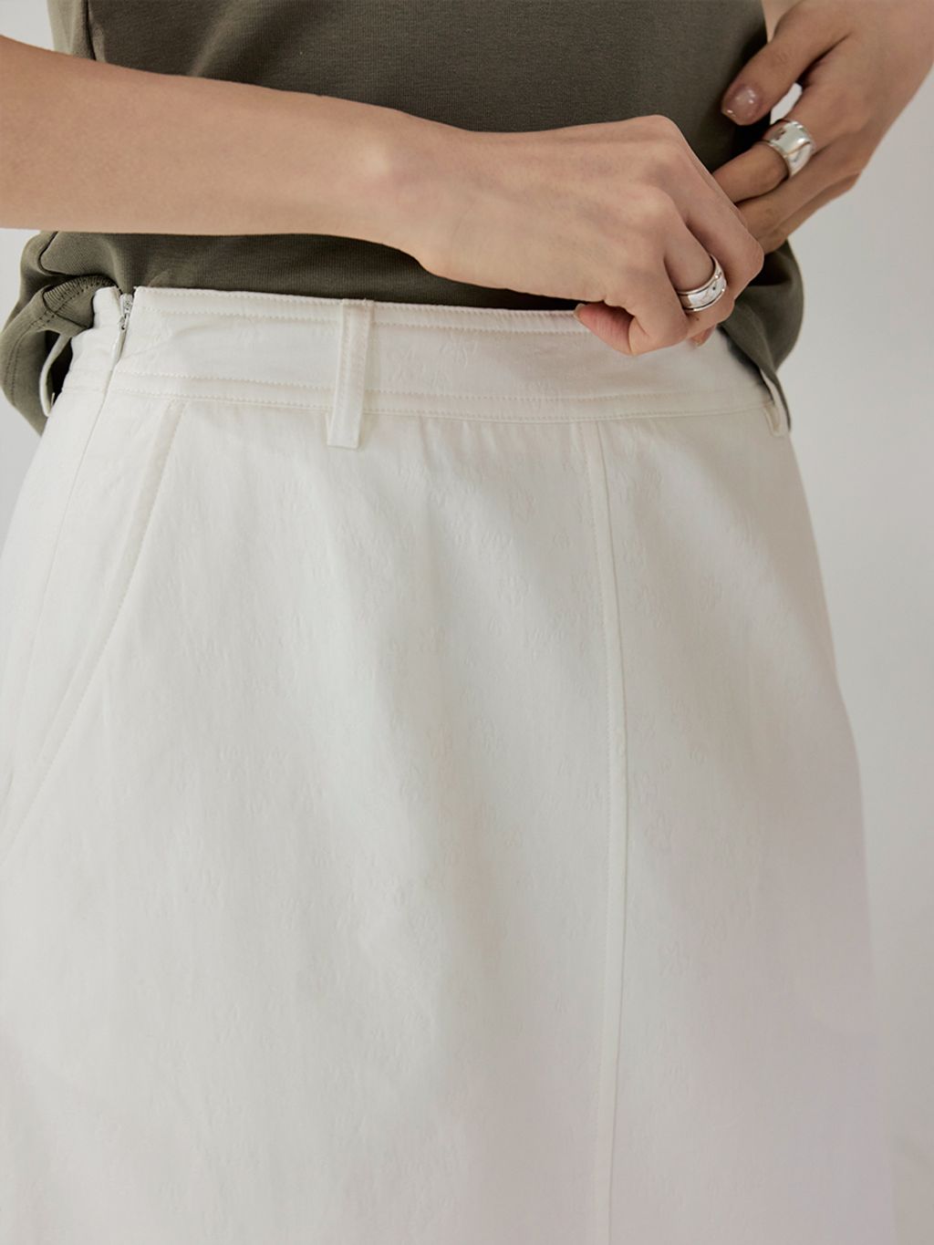 e2772ac03db52f0268d54a3c5ed5ca69