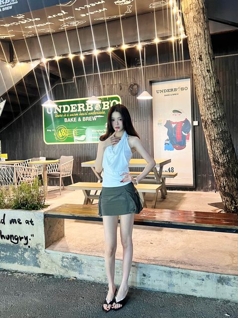 725b9e2128cccfcfe7ca42493bf2df79