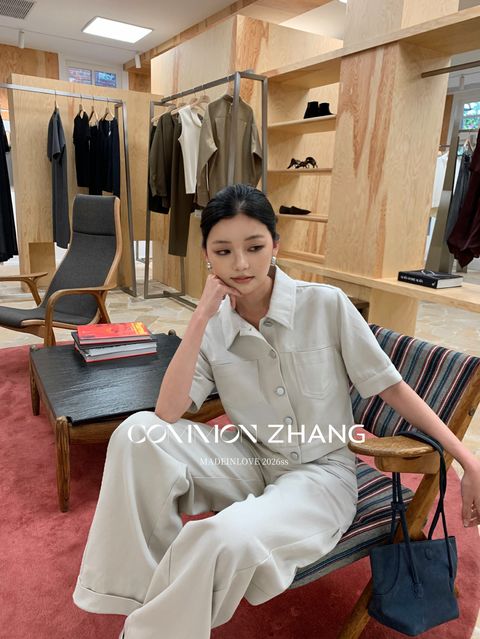 0526fa65fb973cd7a37a6f050a5aef50