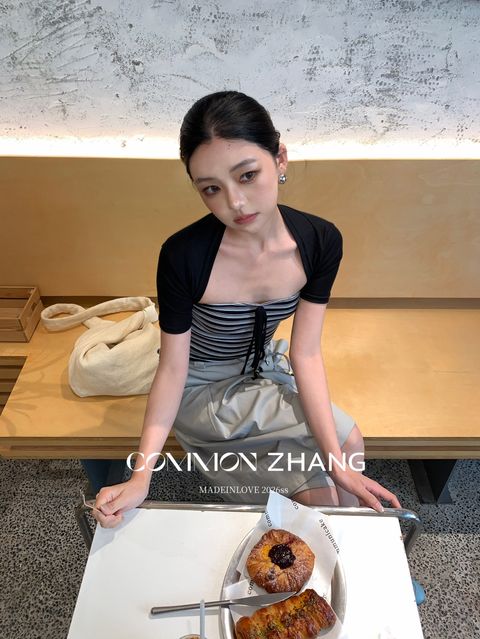 c1624578867f6c7d8ea4f2c9a85045c8