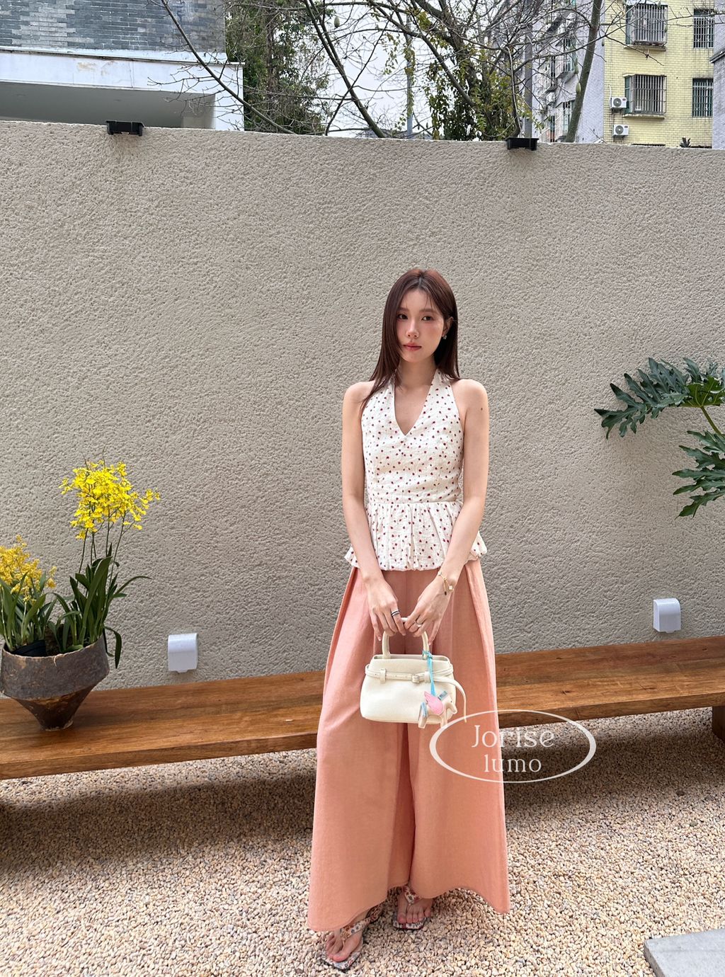 b9458682fba8f2f842b278ae56a1ff01