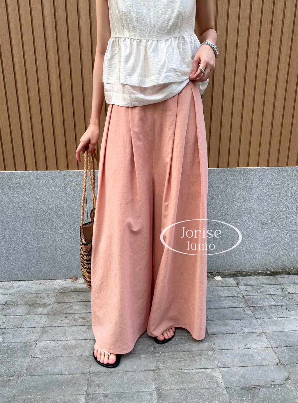 dd49e091084cd534c49d75357b5b2049