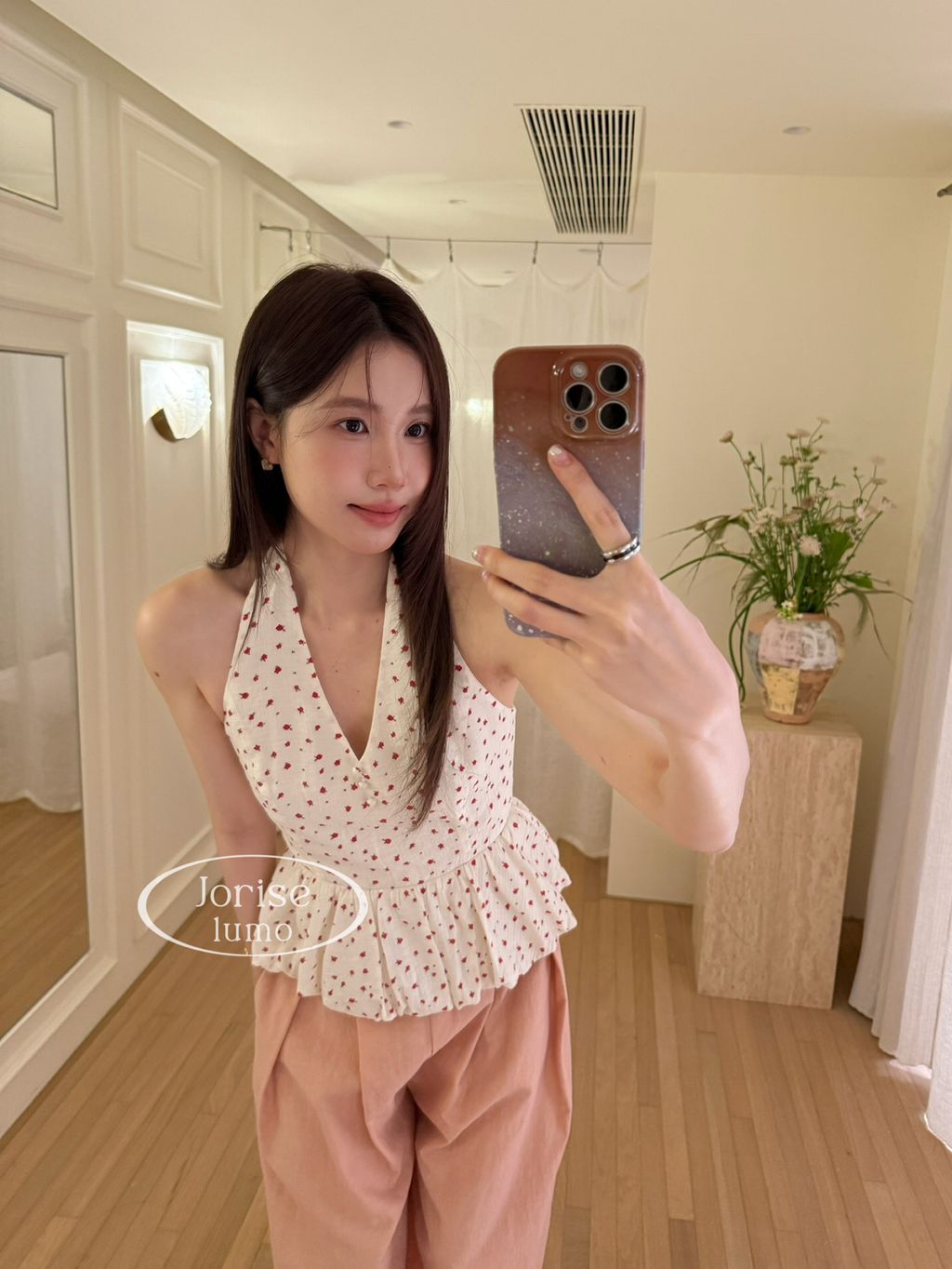 f6d5169e06d5f49eeaa9d32e1e98167f